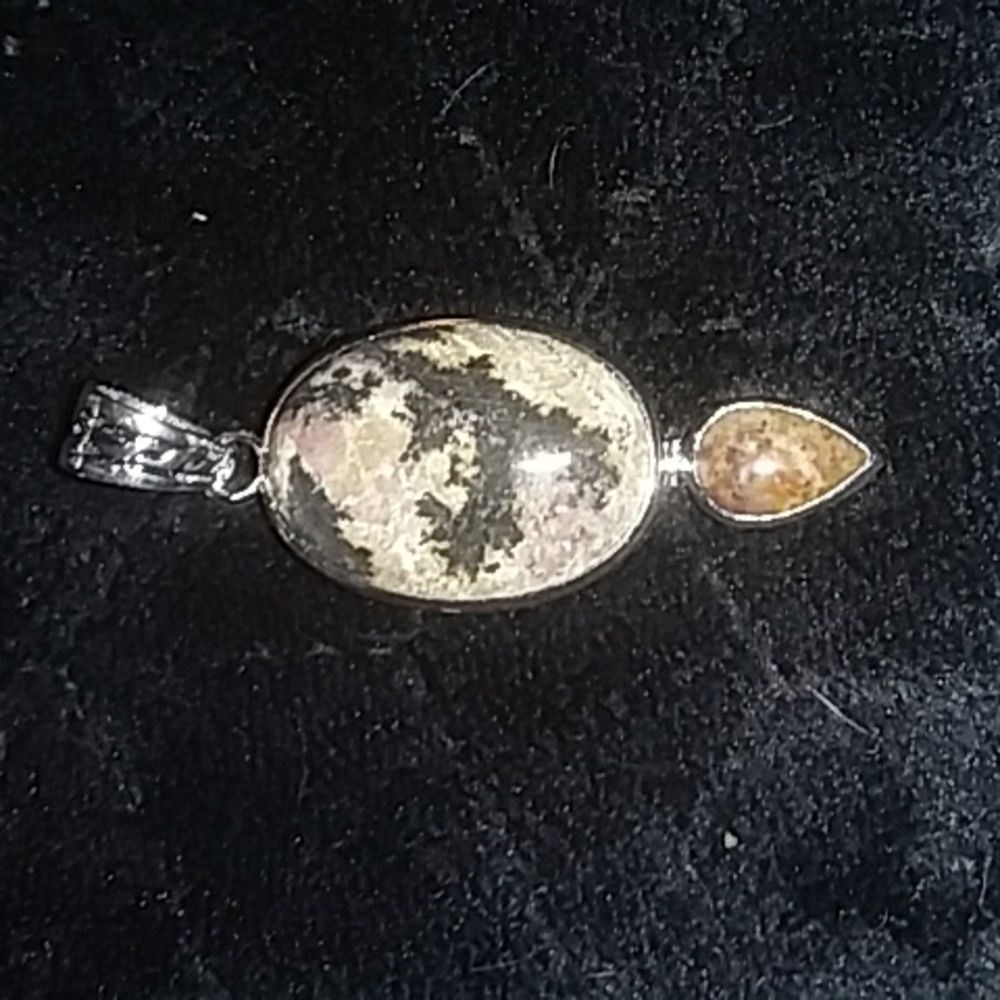 Pendant